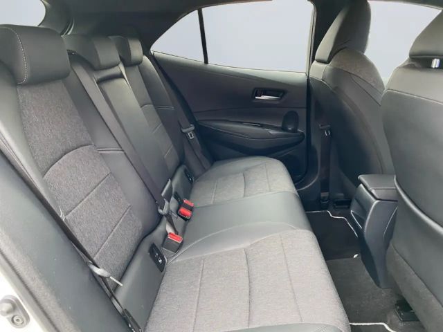 Toyota Corolla Hybride Team D