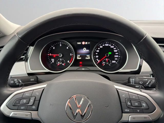 Volkswagen Passat 2.0 TDI Business DSG Variant