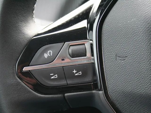 Peugeot E-208 Active Pack