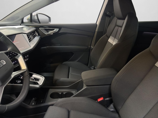 Audi Q4 e-tron SUV 45 e-tron Audi Q4 e-tron