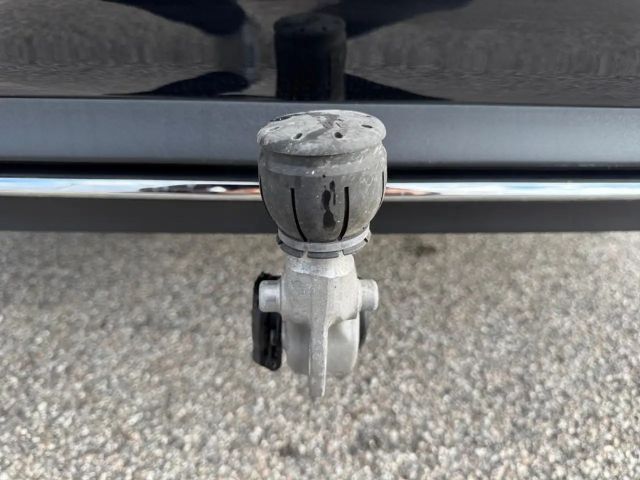 Mercedes-Benz E 200 AVANTGARDE Estate