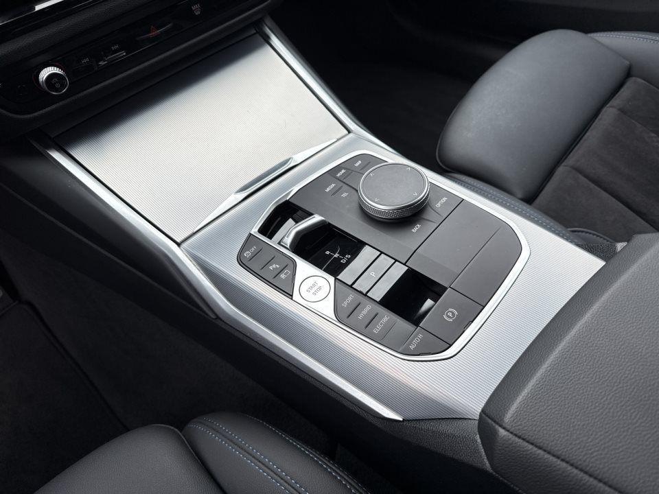 BMW 320 320e Touring