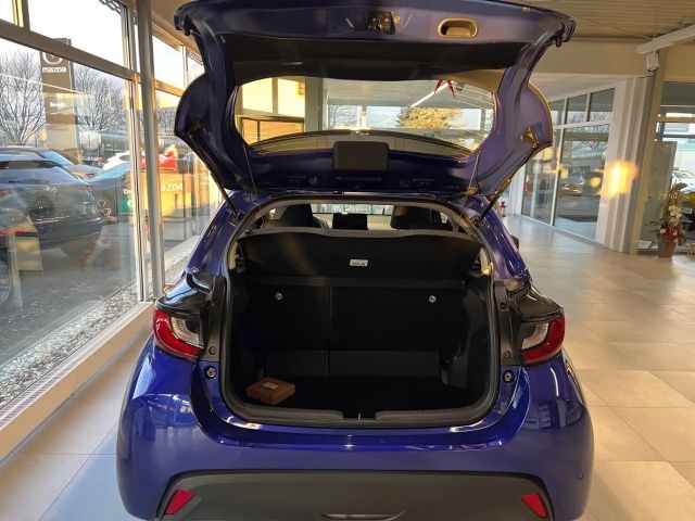 Mazda 2 Hybrid 1.5L Hybrid VVT-i 116 Centre-Line inkl.WR