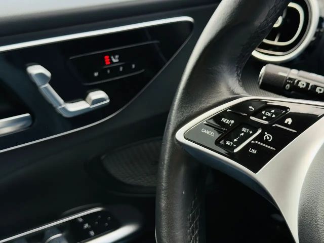 Mercedes-Benz C 220 AVANTGARDE C 220 d Estate