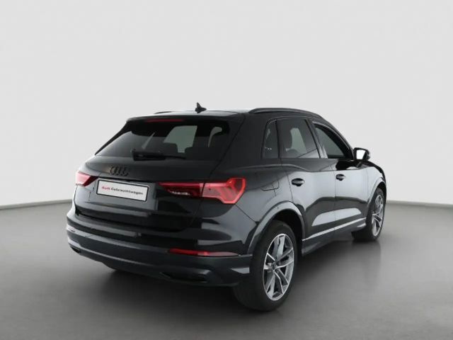 Audi Q3 35 TFSI S-Line
