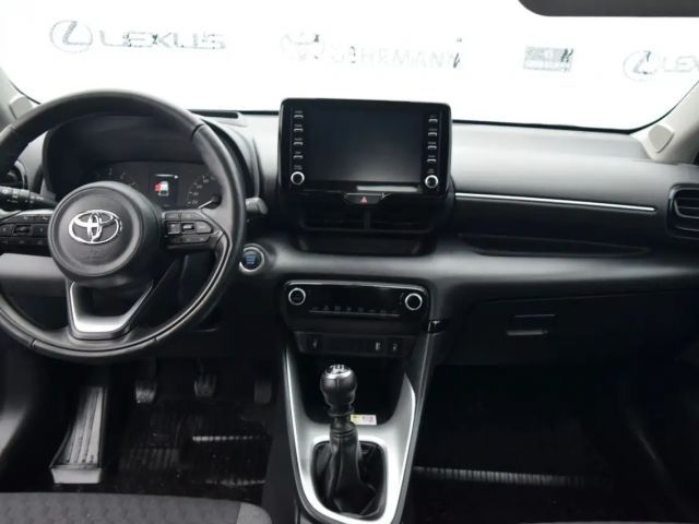 Toyota Yaris Club Hatchback