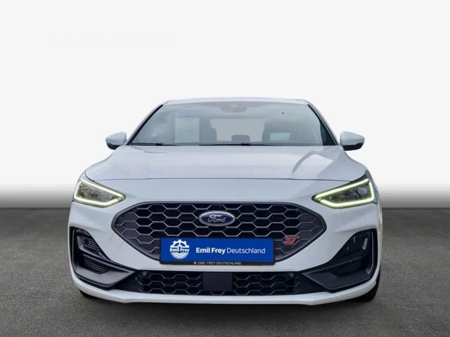 Ford Focus EcoBoost ST Line