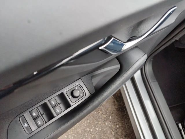 Skoda Kamiq Essence TSI