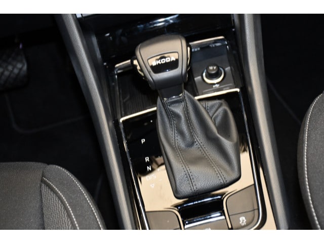 Skoda Karoq 1.5 TSI Selection