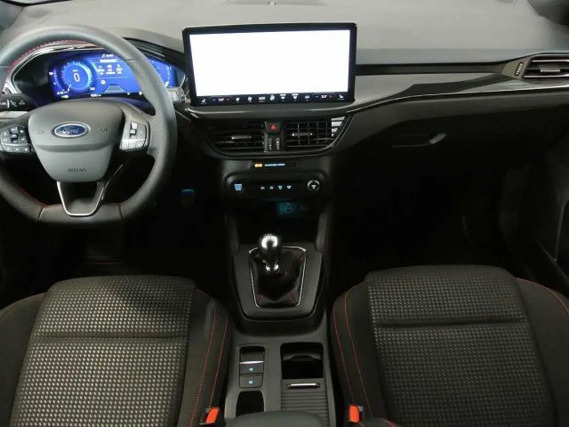 Ford Focus ST Line Wagon