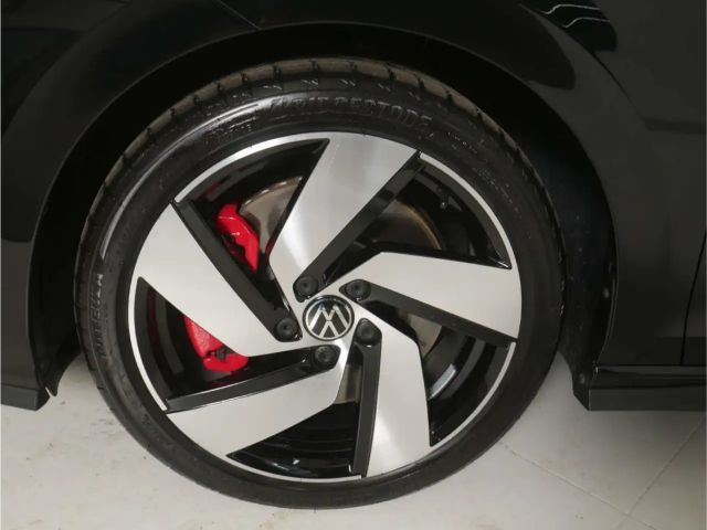 Volkswagen Golf 2.0 TSI DSG GTI Style