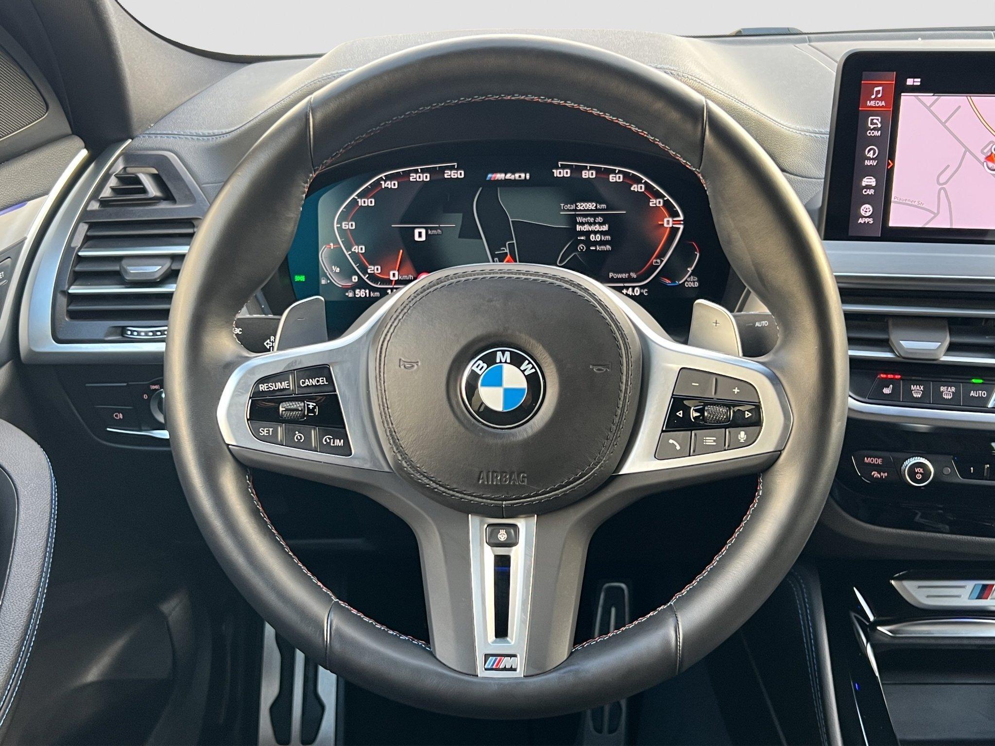 BMW X4 M40i