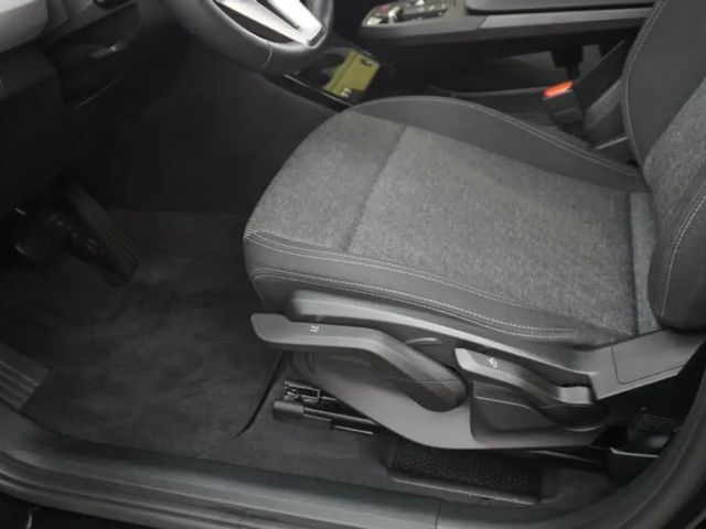 BMW 216 216i Active Tourer