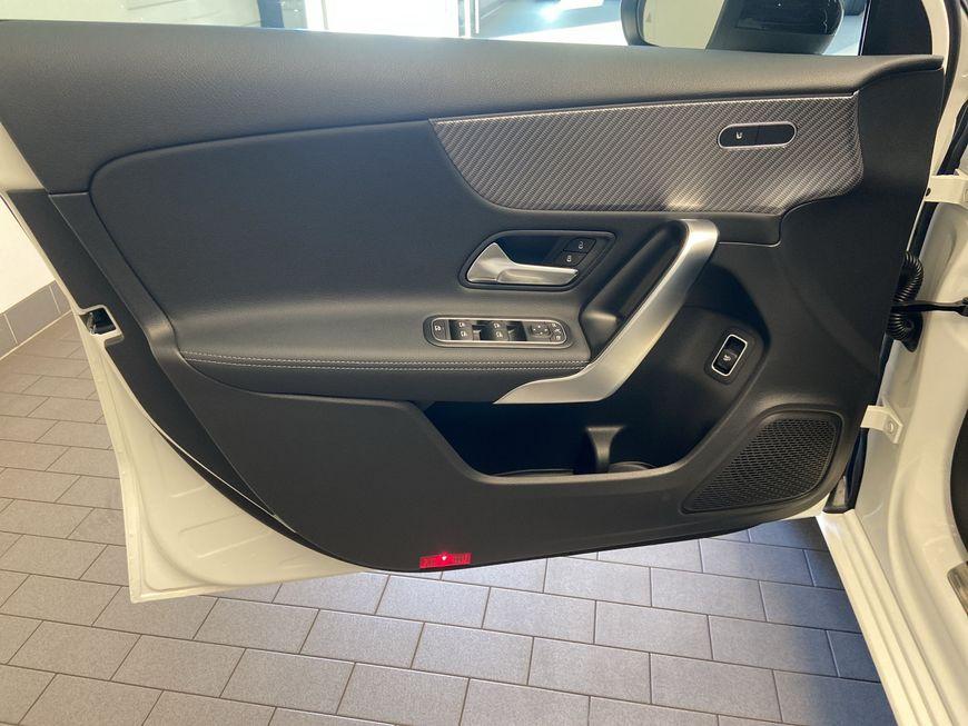 Mercedes-Benz A 200 Progressive