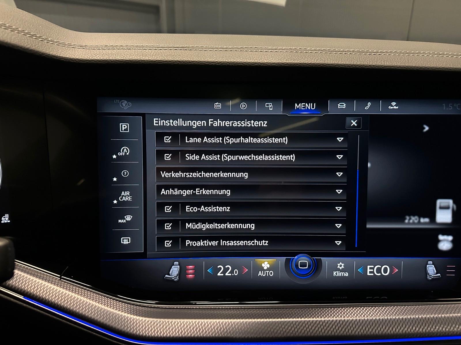 Volkswagen Touareg 4Motion R-Line Style