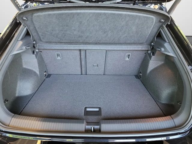 Volkswagen T-Roc 1.5 TSI DSG R-Line