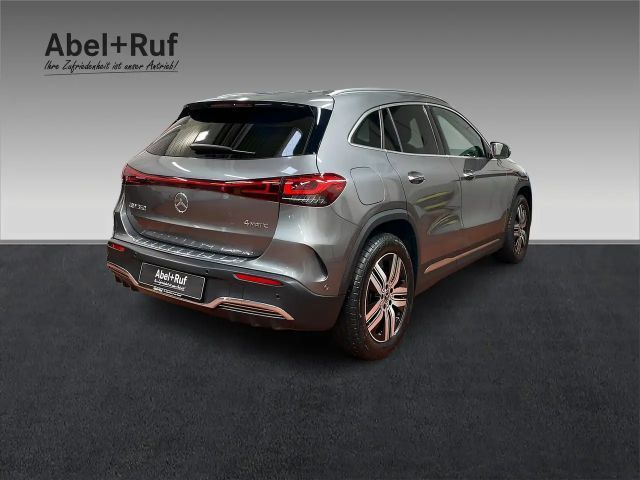 Mercedes-Benz EQA 350 4MATIC AMG Line