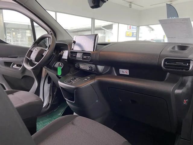 Opel Combo COMBO Cargo DOKA 1,5 131PS 8G Automatik