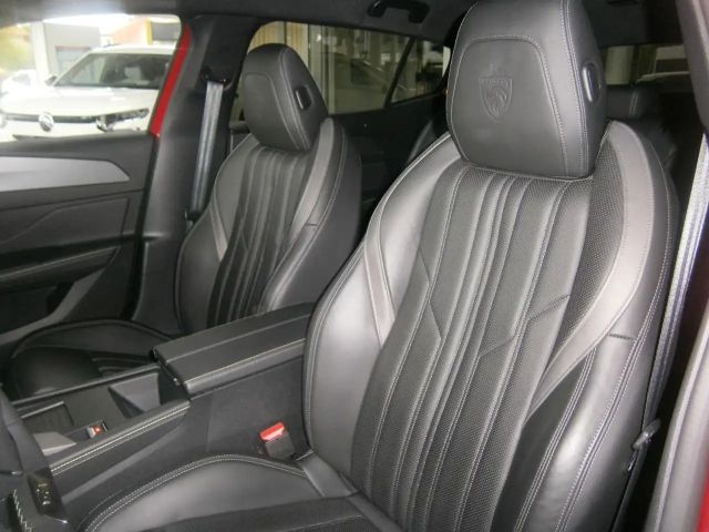 Peugeot 408 130 EAT8 GT-Line PureTech