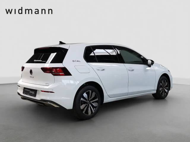 Volkswagen Golf DSG Life