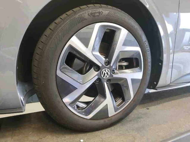 Volkswagen ID.3 NEU AHK+WPUMPE+MATRIX+NAVI+APP+KAMERA+CCS+19 ALU!