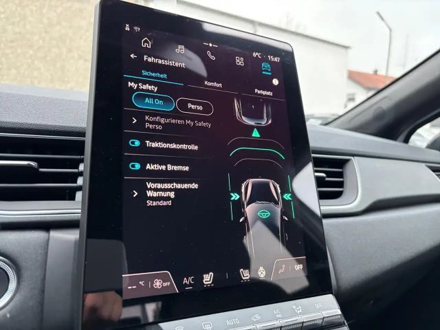 Renault Captur Hybrid Techno