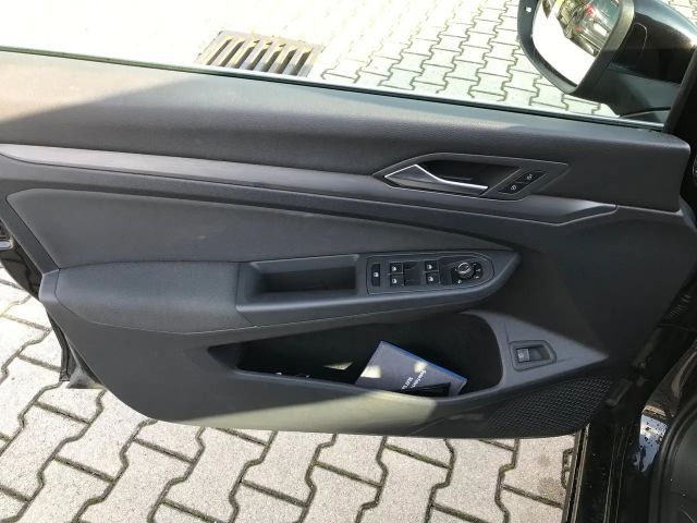 Volkswagen Golf DSG Style eHybrid