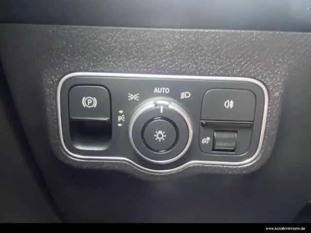 Mercedes-Benz GLB 200 AMG Line