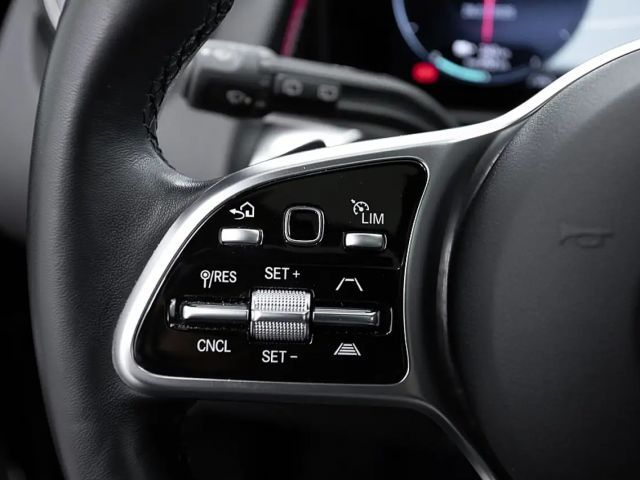 Mercedes-Benz EQB 250