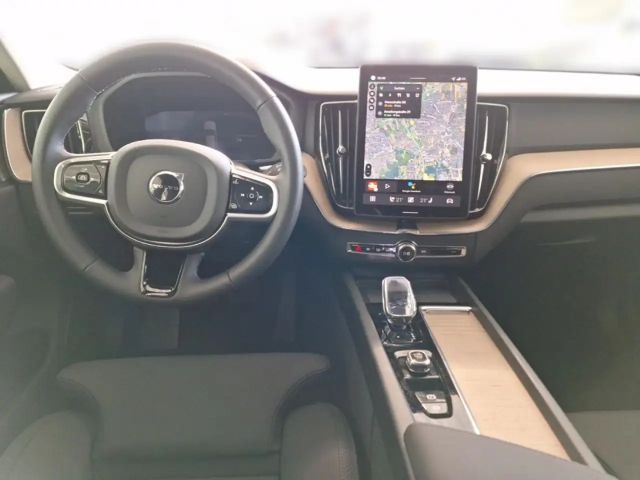 Volvo XC60 AWD Dark Plus T6