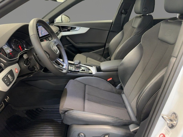 Audi A4 40 TFSI Avant S-Tronic