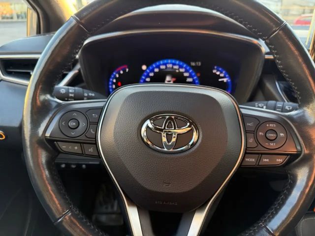 Toyota Corolla Hybride Team D