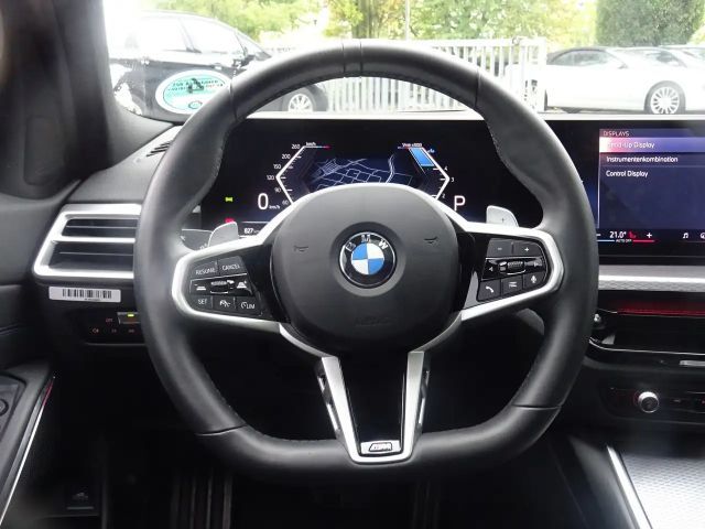 BMW 320 320d M-Sport Sedan