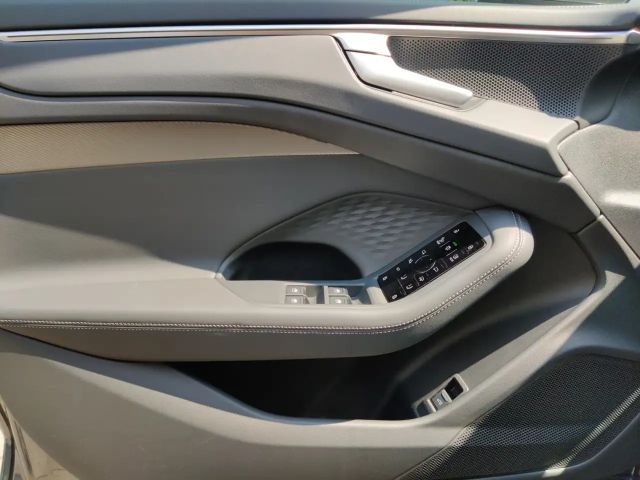 Audi A6 Avant S-Tronic