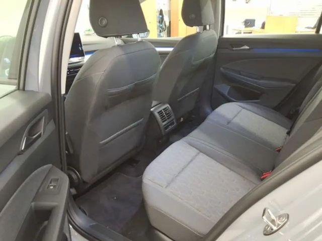 Volkswagen Golf Life eHybrid