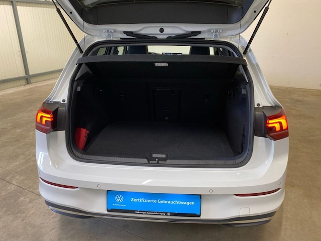 Volkswagen Golf 1.5 eTSI DSG Golf VIII