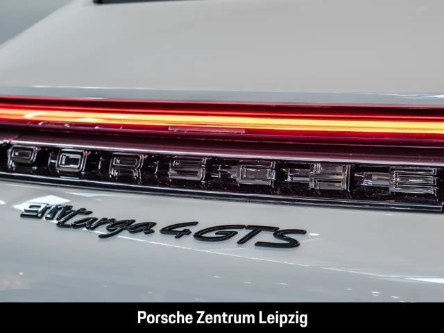 Porsche 992 4 Coupé GTS Targa