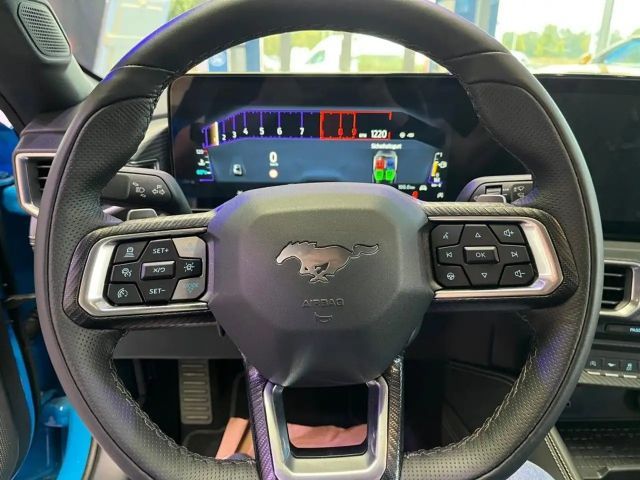 Ford Mustang Fastback GT 5.0 V8