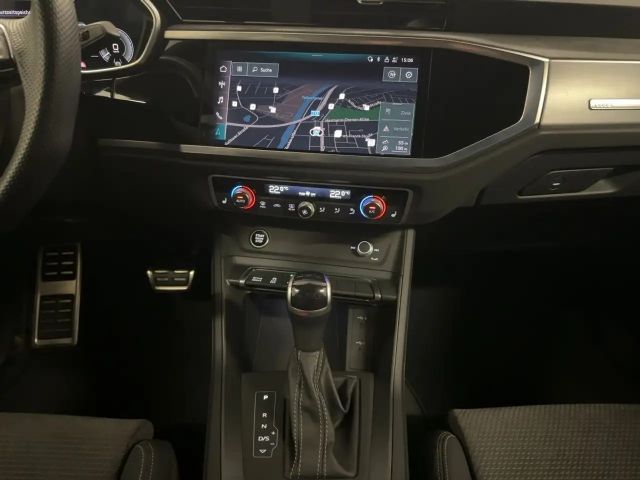 Audi Q3 45 TFSI Hybride S-Tronic