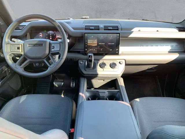 Land Rover Defender 110 AWD