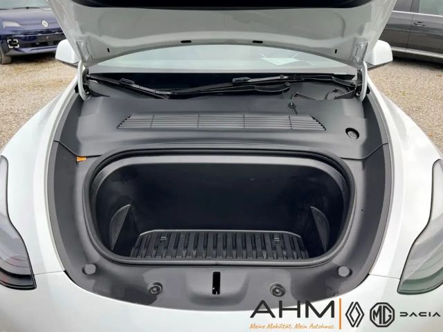 Tesla Model Y AWD Dual Motor Long Range