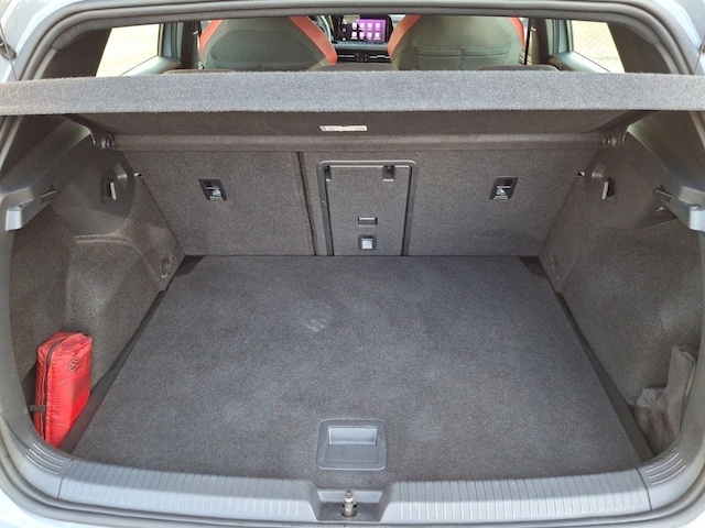 Volkswagen Golf 2.0 TSI GTI