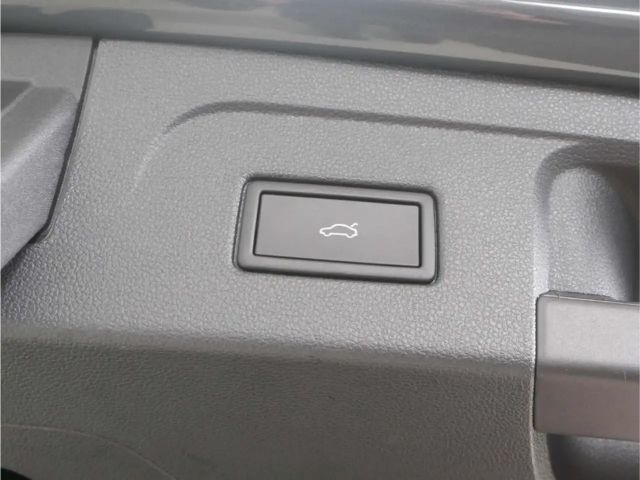 Volkswagen Touran 1.5 TSI DSG