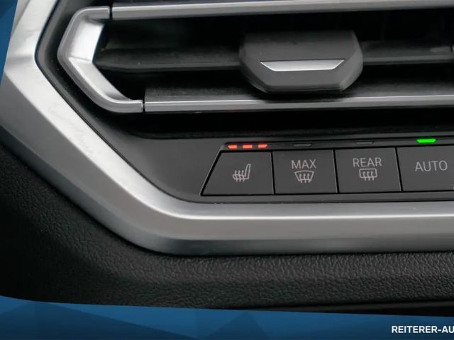 BMW 330 330e M-Sport xDrive