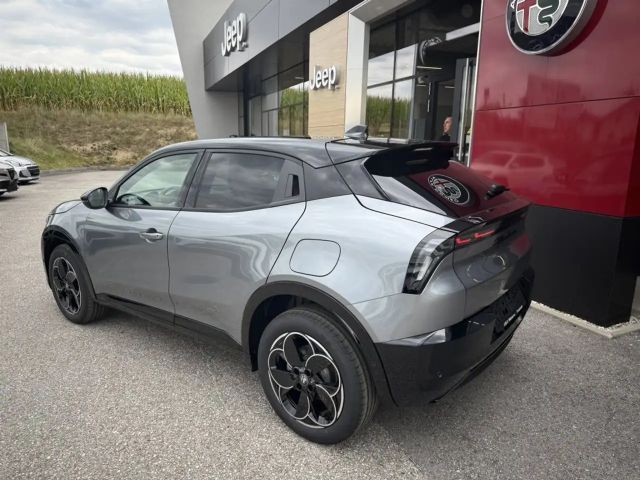 Alfa Romeo Junior Ibrida