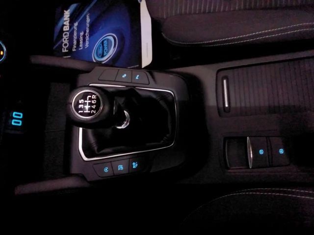 Ford Focus Titanium Wagon