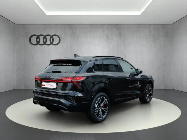 Audi Q3 Quattro S-Line S-Tronic