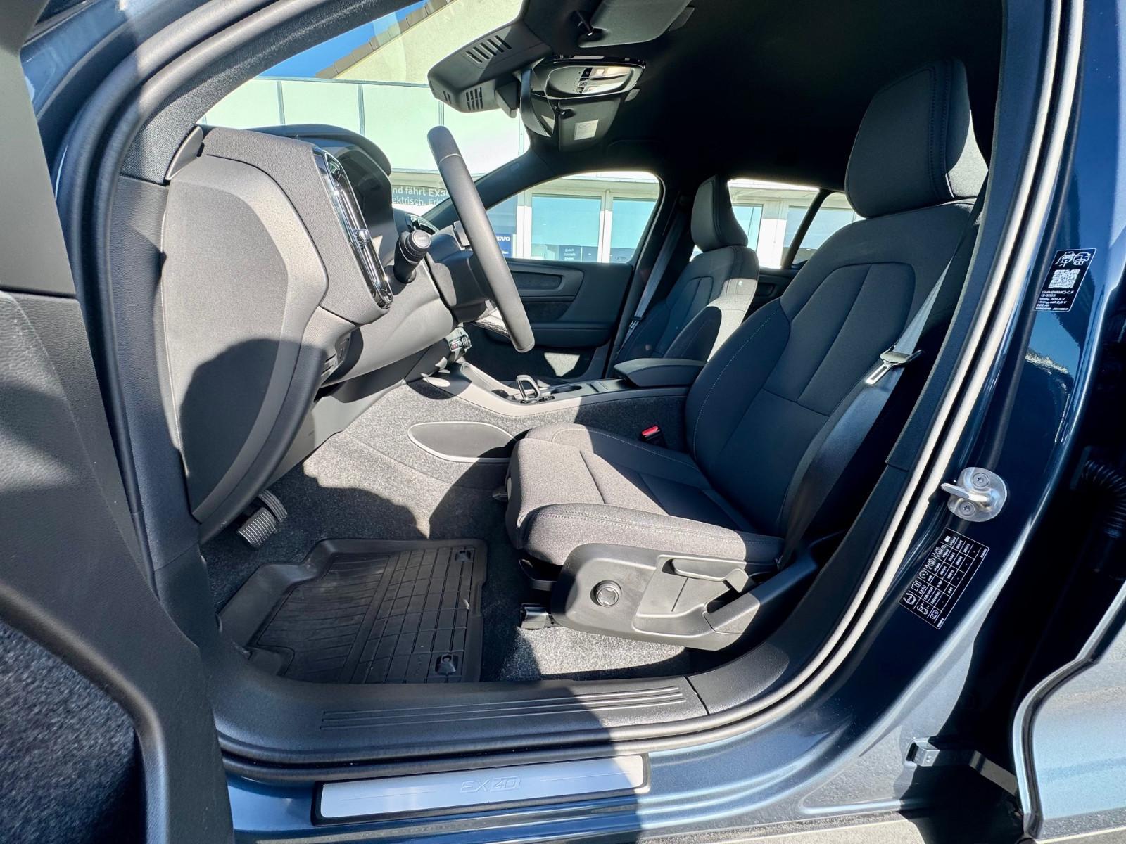 Volvo EX40 Extended range Plus Single motor