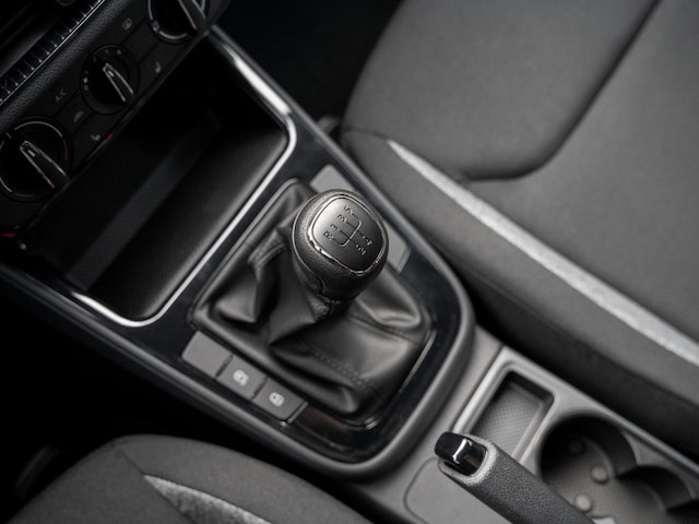 Skoda Fabia 1.0 MPI LED LM PDC SHZ SpurH