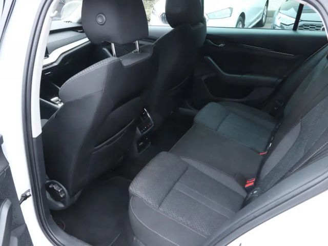 Skoda Octavia 2.0 TDI Clever Combi